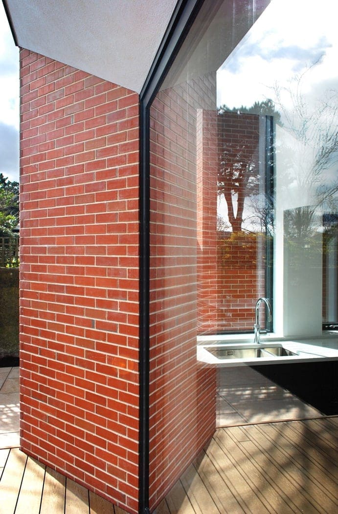 Brick splay detail